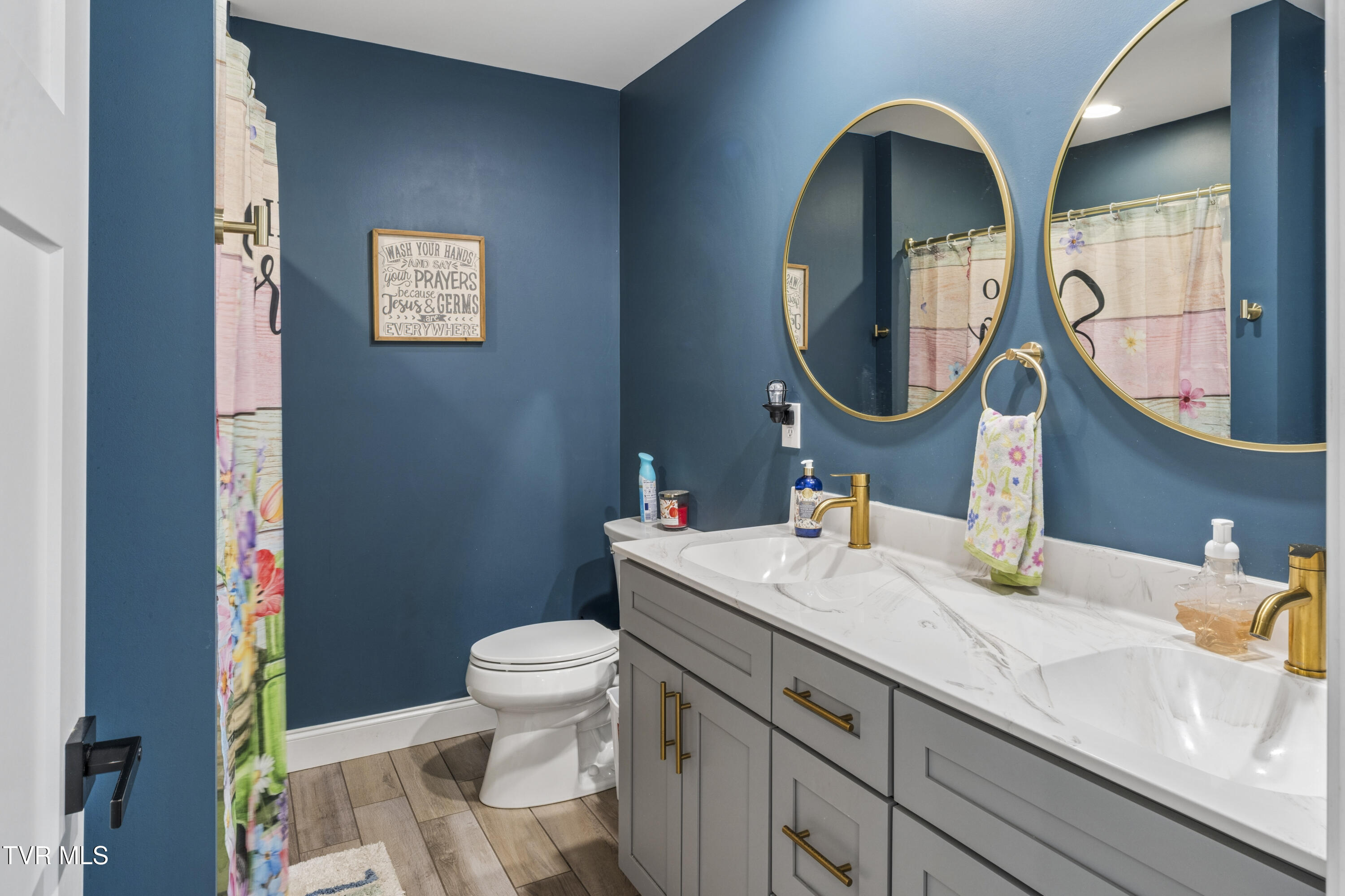 143 Stage Road Jonesborough, TN 37659 - Photo 26 of 48 Hall Bathroom