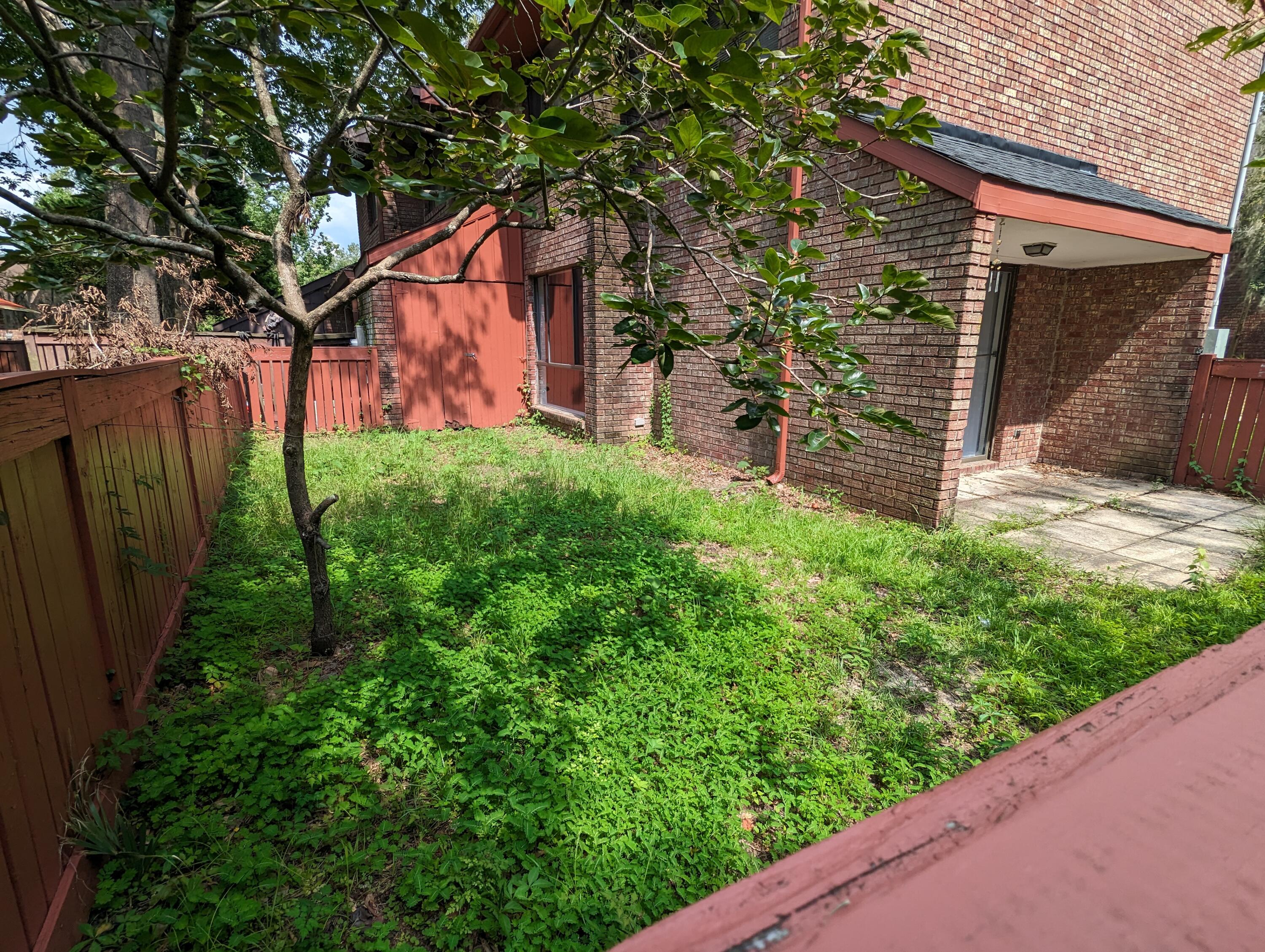 4370 Great Oak Drive North Charleston, SC 29418 - Photo 14 of 24 Fenced-in Backyard