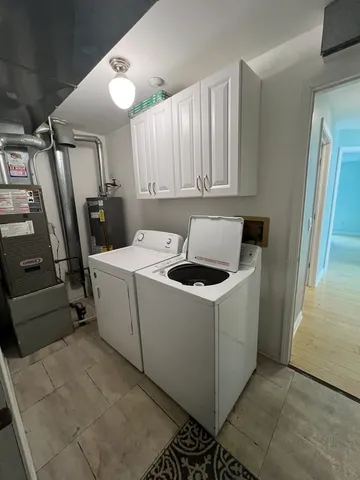 $2,300 | 157 Concord Lane, Unit 157, Carol Stream, IL 60188