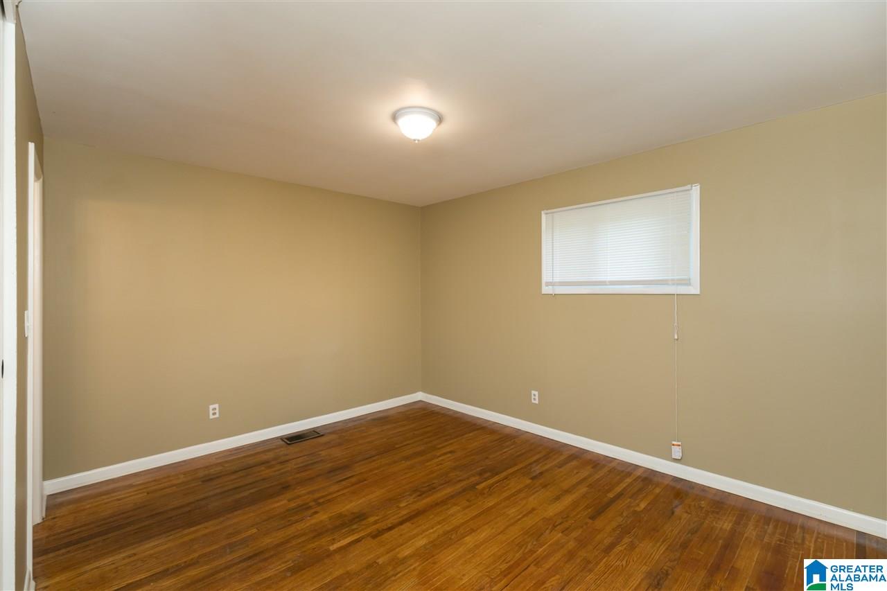 452 Burgundy Road Birmingham, AL 35215 - Photo 10 of 20
