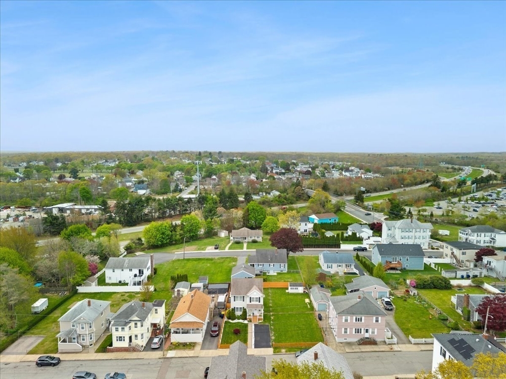 525 Anthony Street Fall River, MA 02721 - Photo 32 of 38