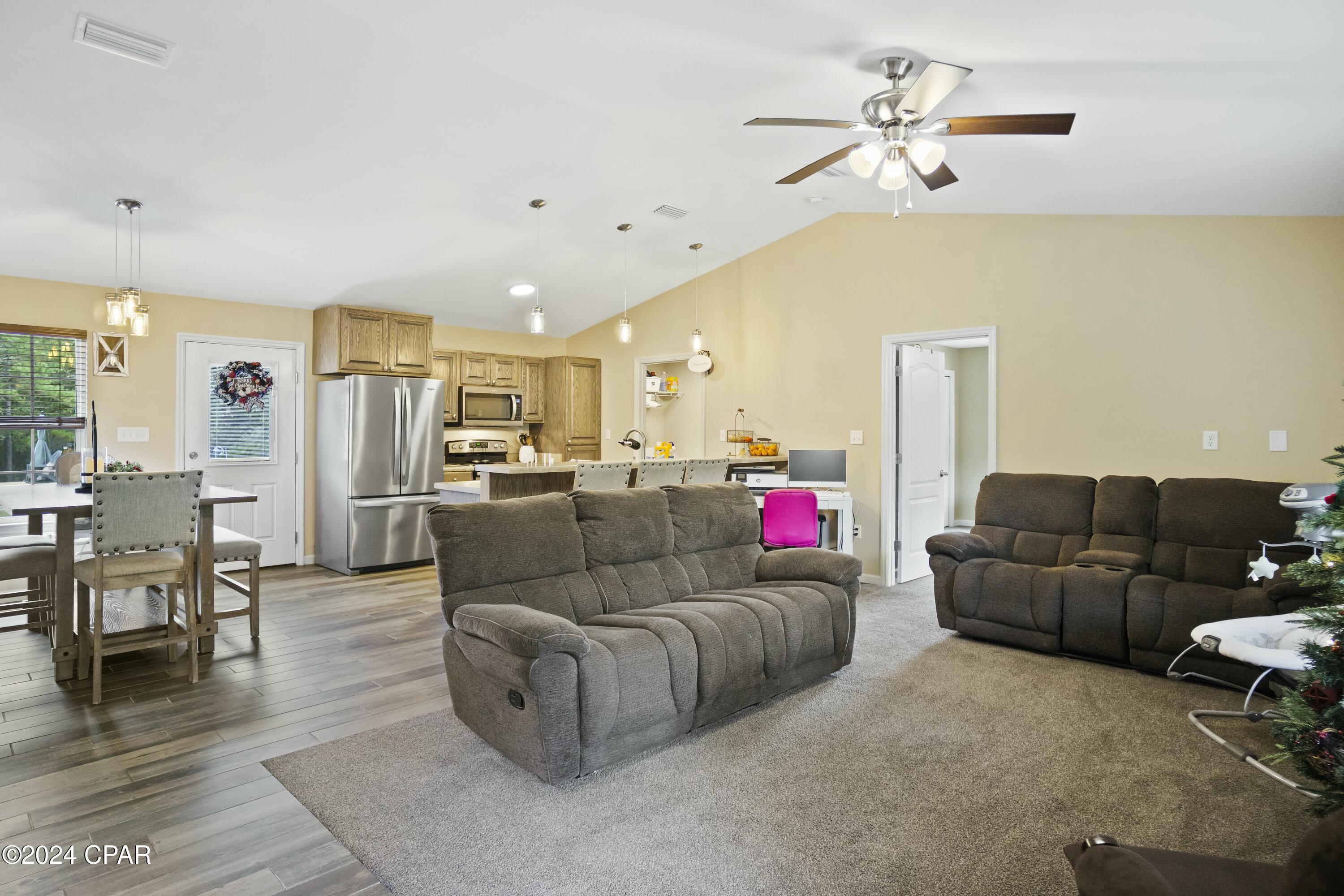 6830 Cox Road Bascom, FL 32423 - Photo 9 of 35