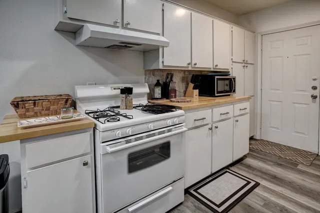 $279,500 | 1701 Garfield Street, Bastrop, TX 78602