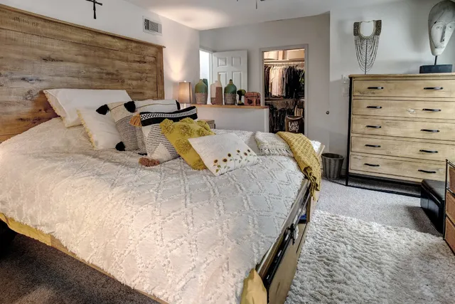 $279,500 | 1701 Garfield Street, Bastrop, TX 78602