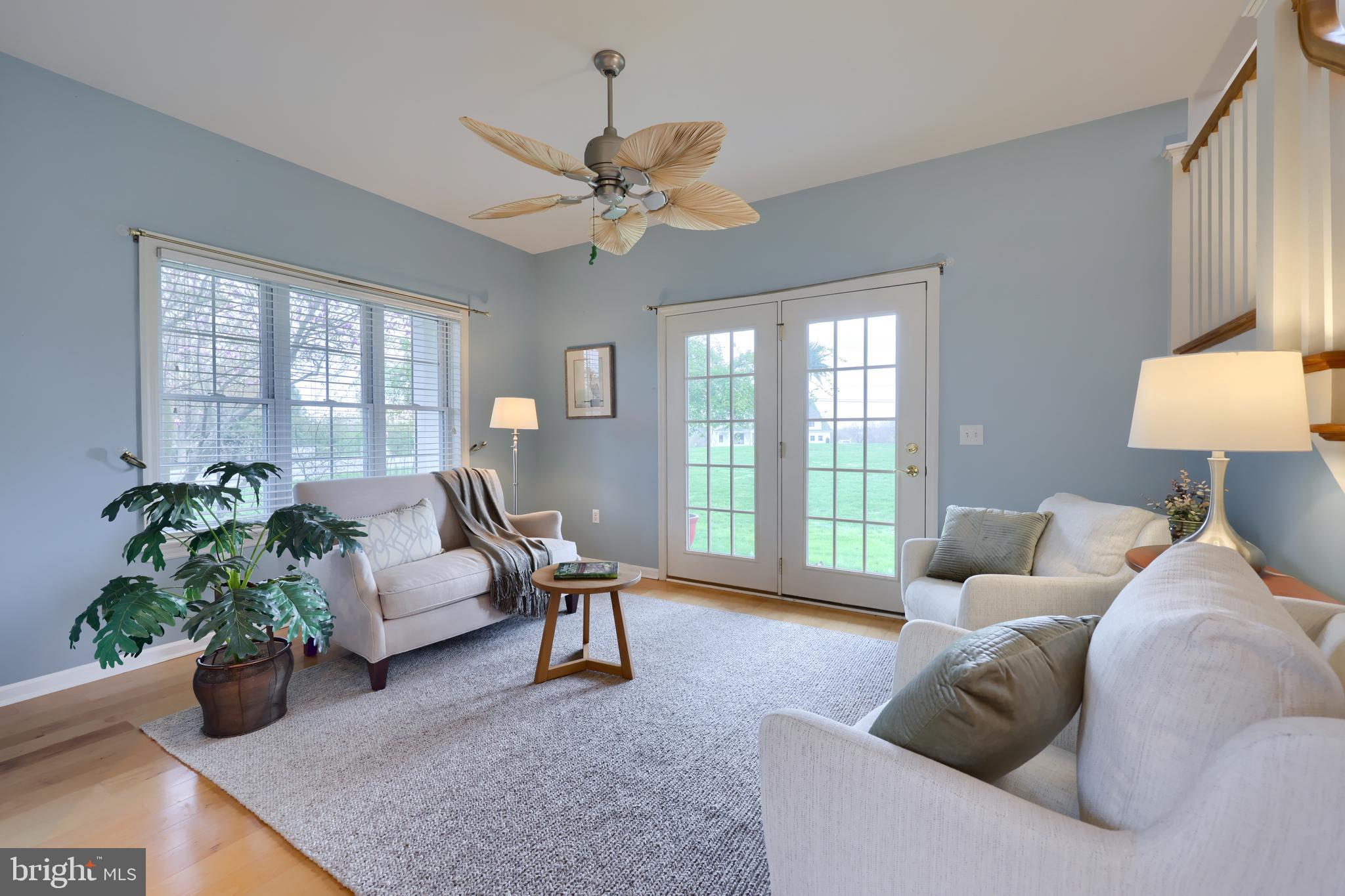1860 Windy Hill Road Lancaster, PA 17602 - Photo 16 of 71 a living room with furniture and a potted plant