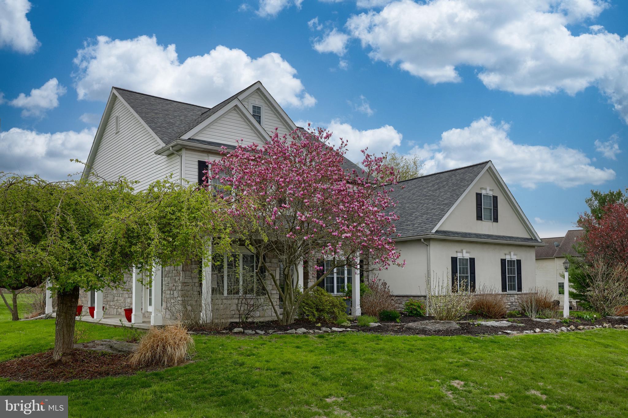 1860 Windy Hill Road Lancaster, PA 17602 - Photo 2 of 71 a front view of house with yard and green space