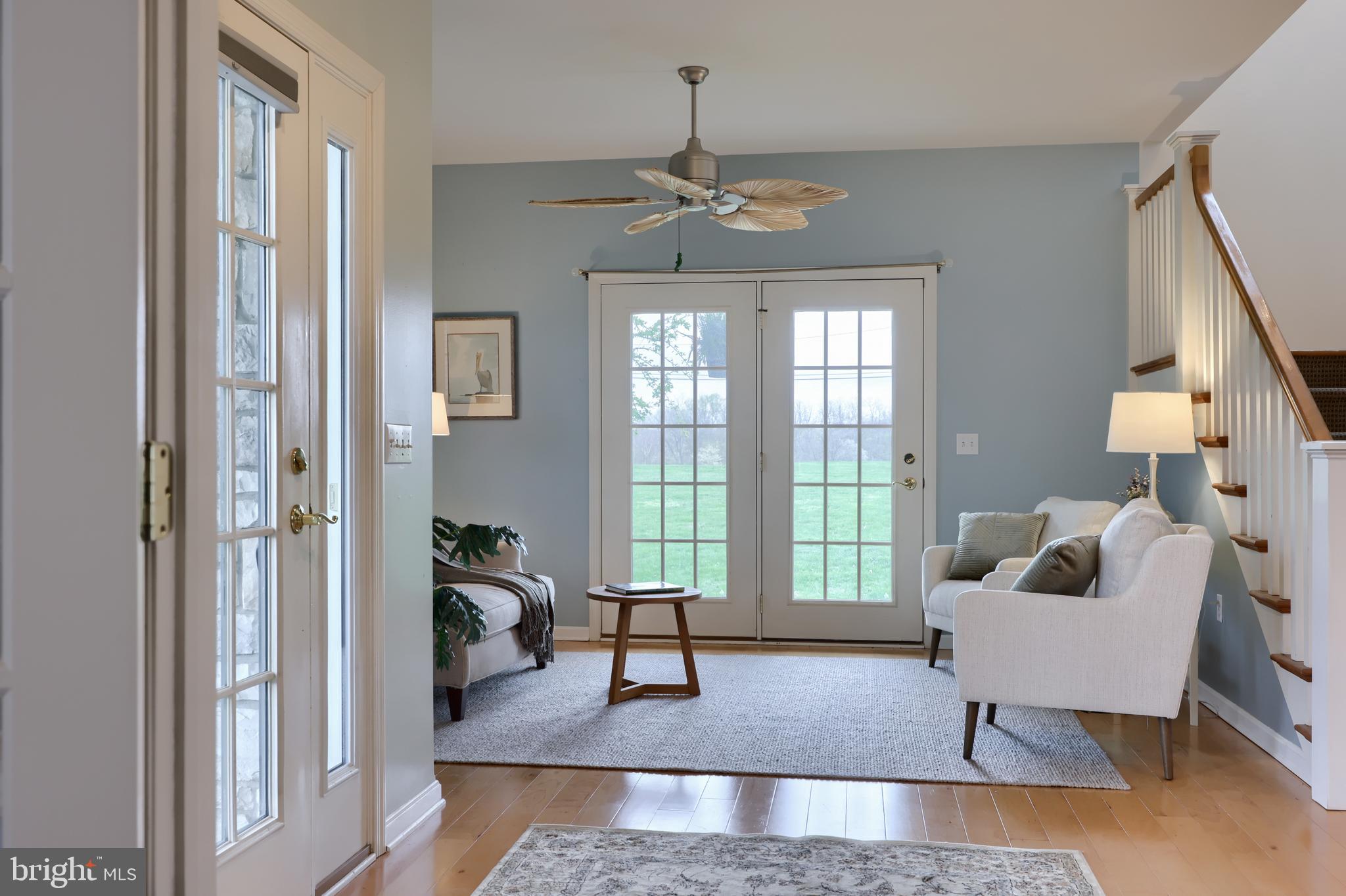 1860 Windy Hill Road Lancaster, PA 17602 - Photo 23 of 71 a living room with furniture and a window