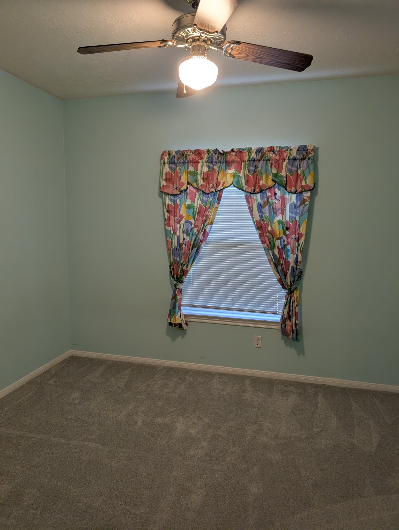 14407 Shannon Ridge Road Houston, TX 77062 - Photo 15 of 18