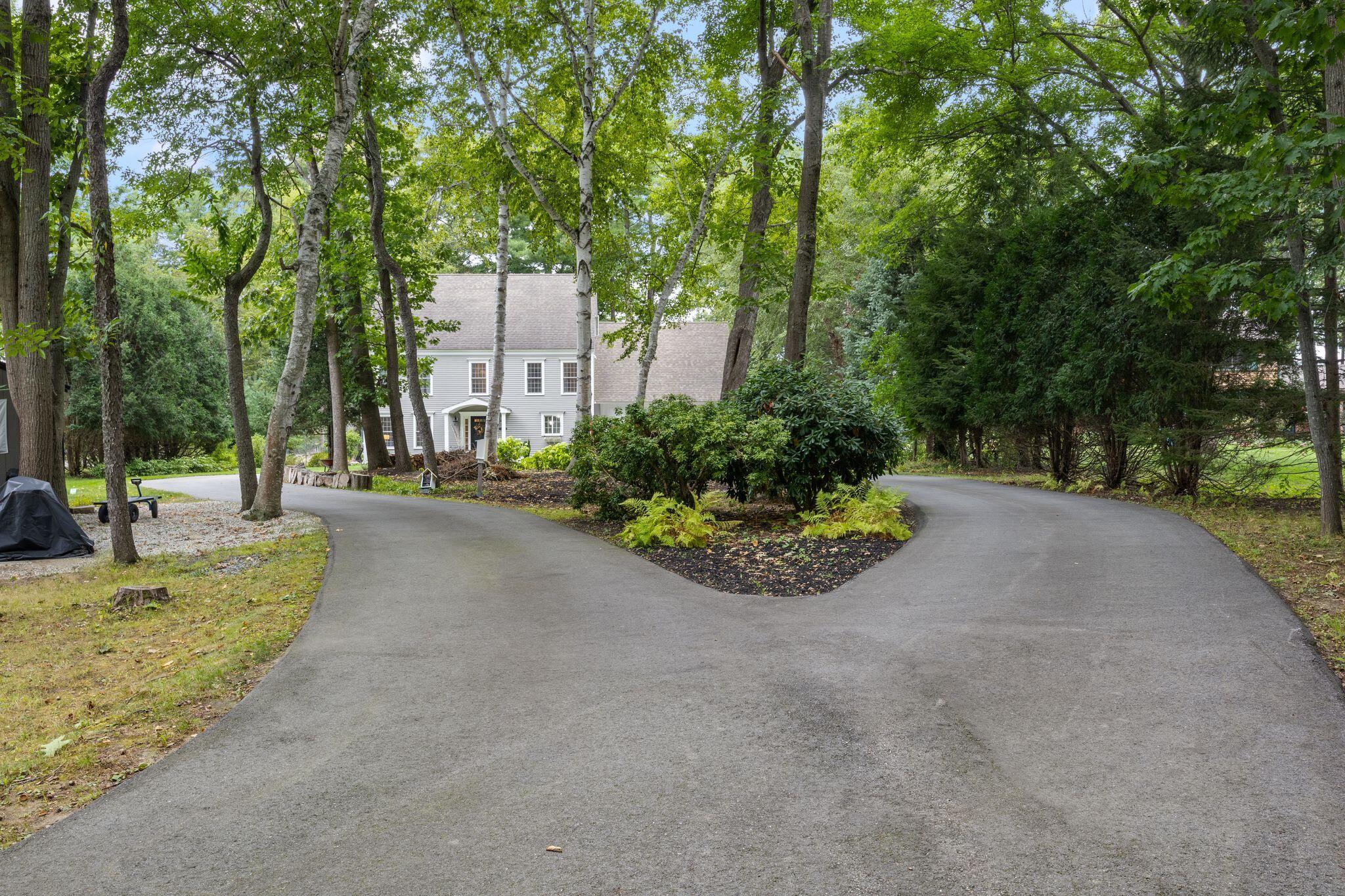 657 River Road Eliot, ME 03903 - Photo 19 of 69 657_River_Rd_247