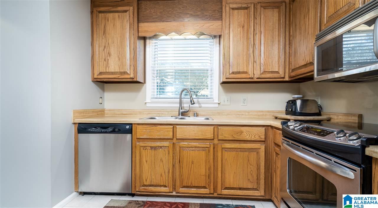 2183 Rocky Ridge Ranch Road Birmingham, AL 35216 - Photo 10 of 21