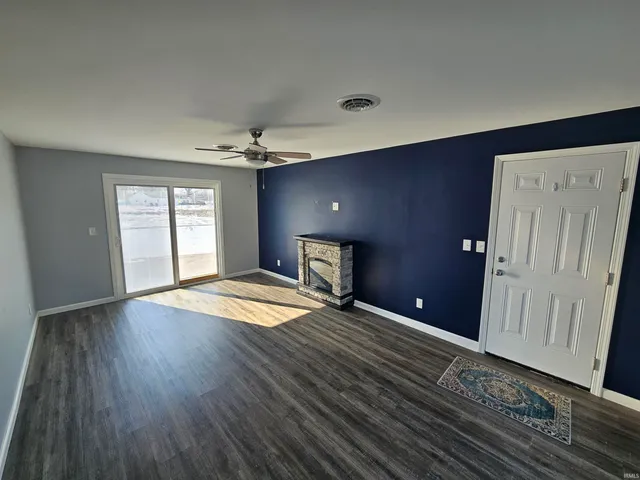 $189,900 | 1 Hunter Court, Vincennes, IN 47591