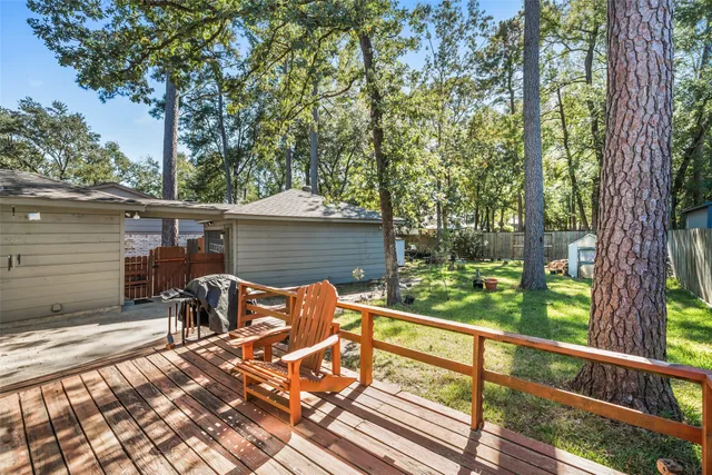 $250,000 | 407 South Rivershire Drive, Conroe, TX 77304