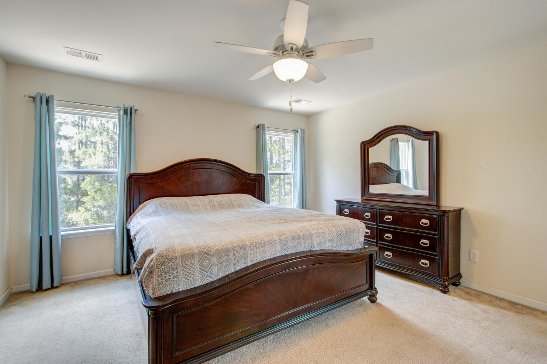 329 Iveson Road Summerville, SC 29486 - Photo 25 of 38 329 Iverson Rd. Summerville SC (23)