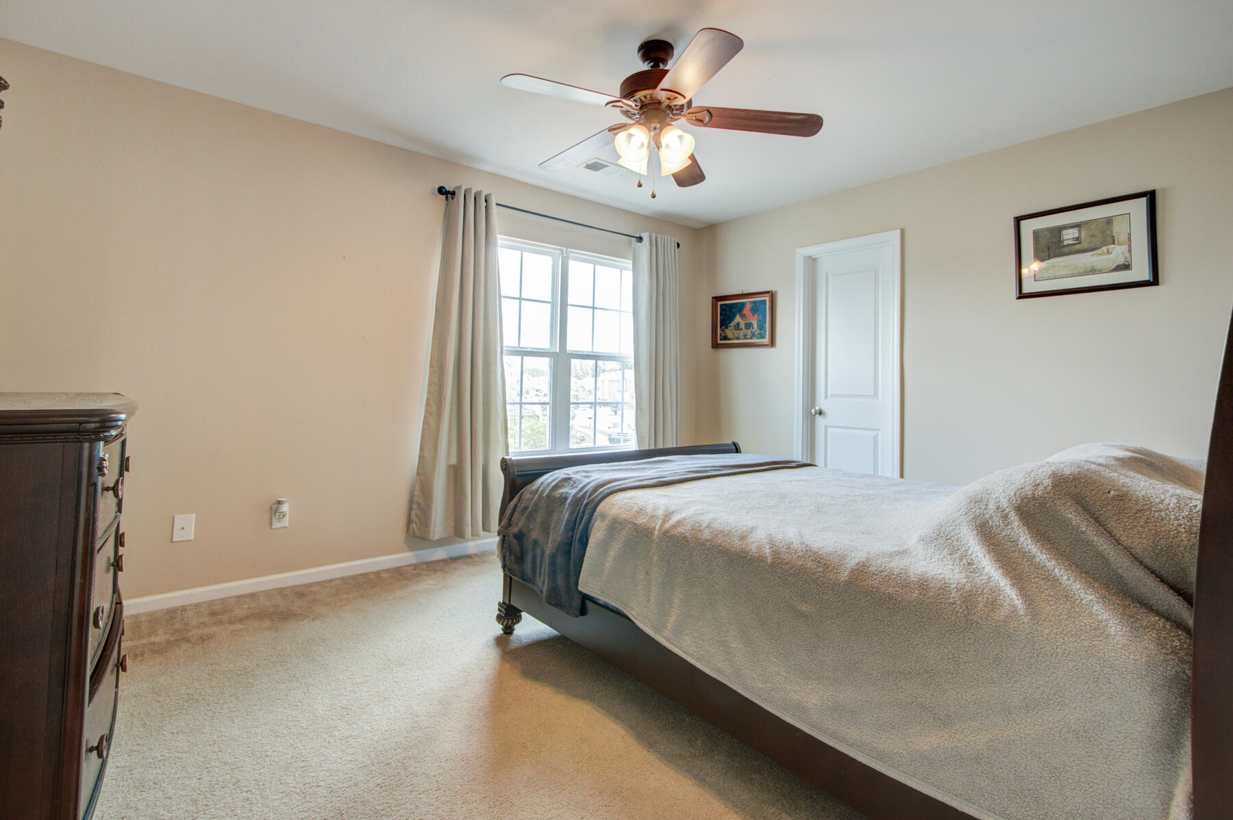329 Iveson Road Summerville, SC 29486 - Photo 37 of 38 329 Iverson Rd. Summerville SC (29)