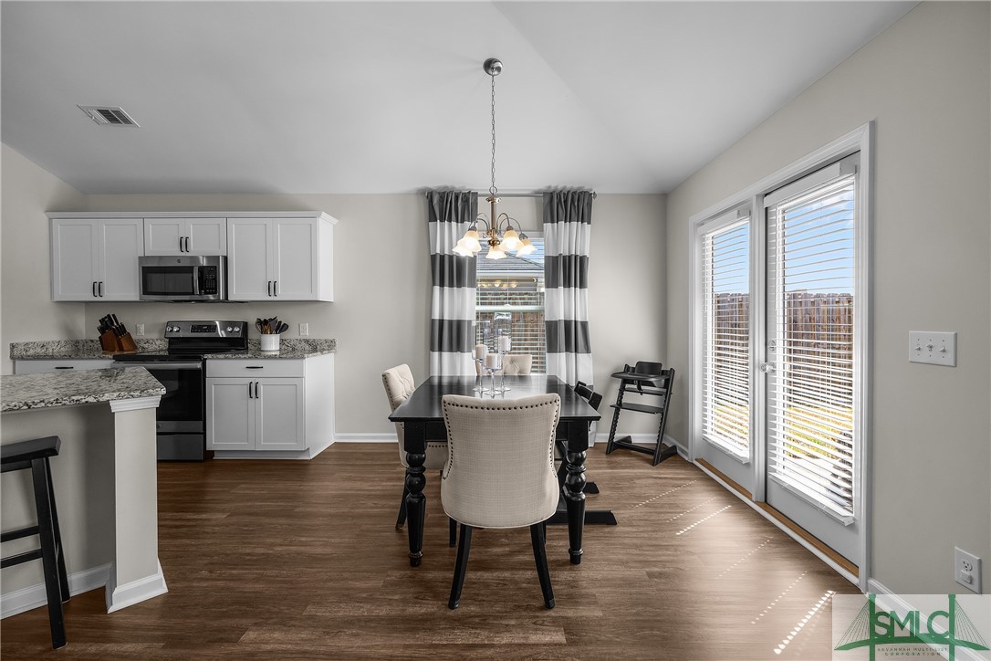 155 Whitehaven Road Savannah, GA 31407 - Photo 17 of 50 Dining Area