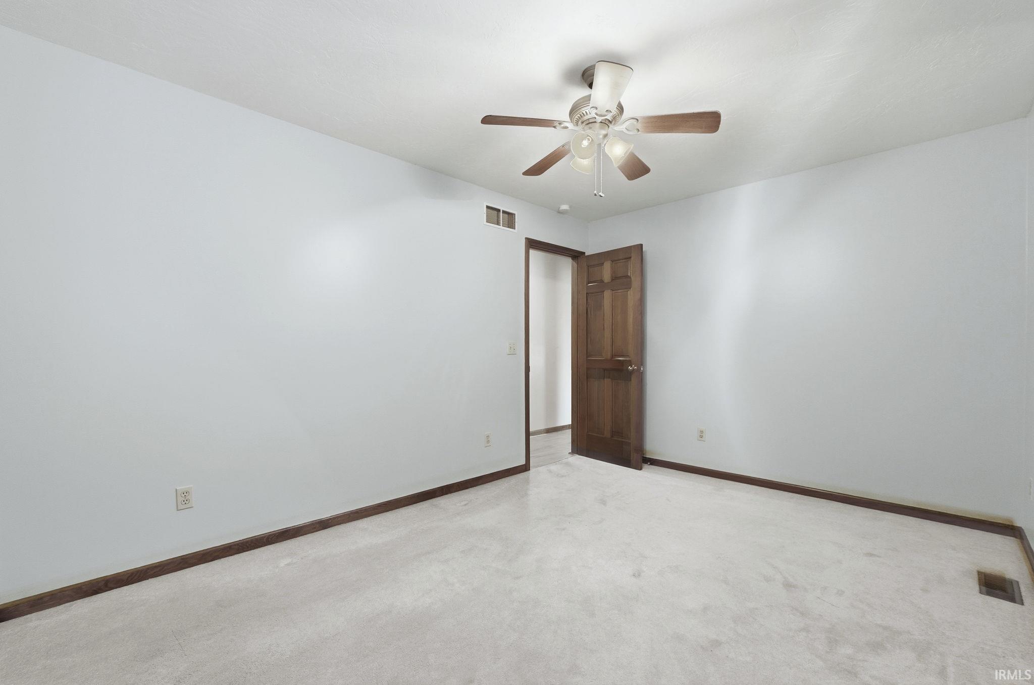 1536 Timberlake Trail Fort Wayne, IN 46804 - Photo 29 of 36