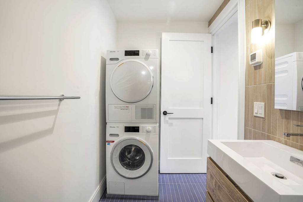 72 Beacon Street, Unit A Boston, MA 02108 - Photo 15 of 19 a bathroom with a sink and a mirror