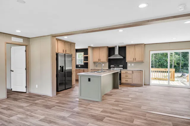 $230,000 | 520 Branch Bend Way, Cross, SC 29436