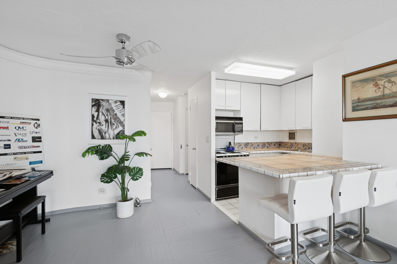 330 East 38th Street, Unit 56H Manhattan, NY 10016 - Photo 3 of 6