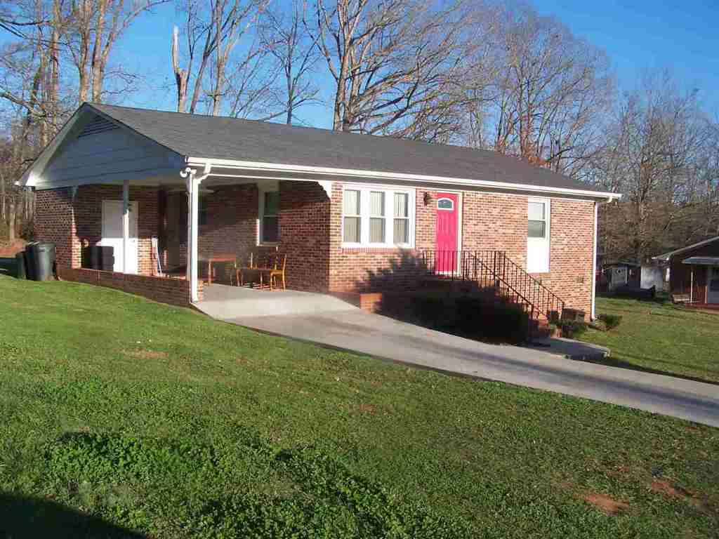 215 East Pinedale Road Anderson, SC 29626 - Photo 1 of 24