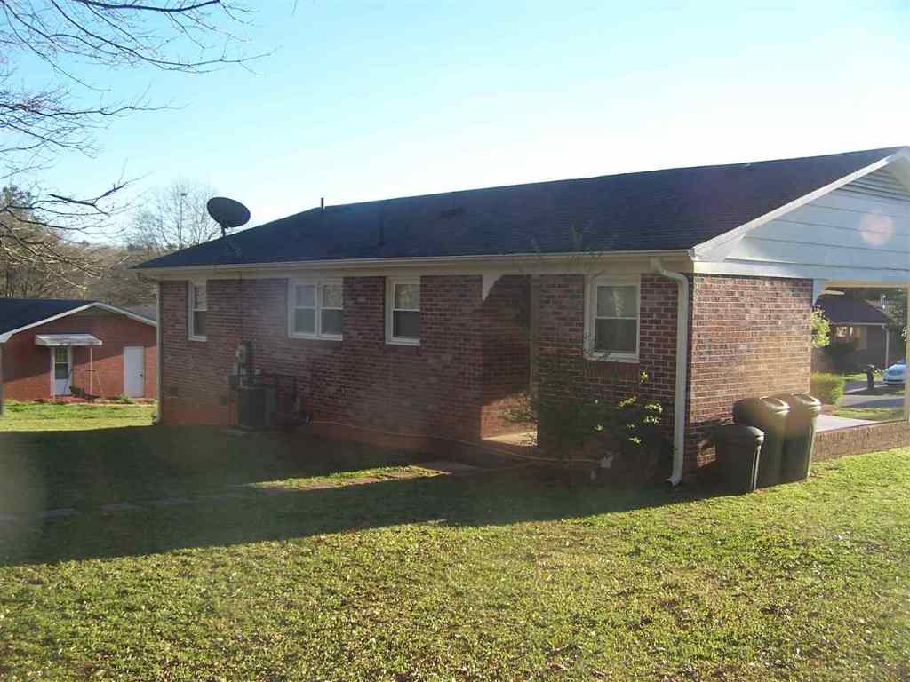215 East Pinedale Road Anderson, SC 29626 - Photo 4 of 24
