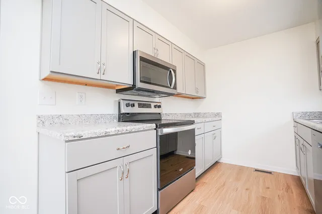 $89,900 | 8416 Del Prado Court, Indianapolis, IN 46227