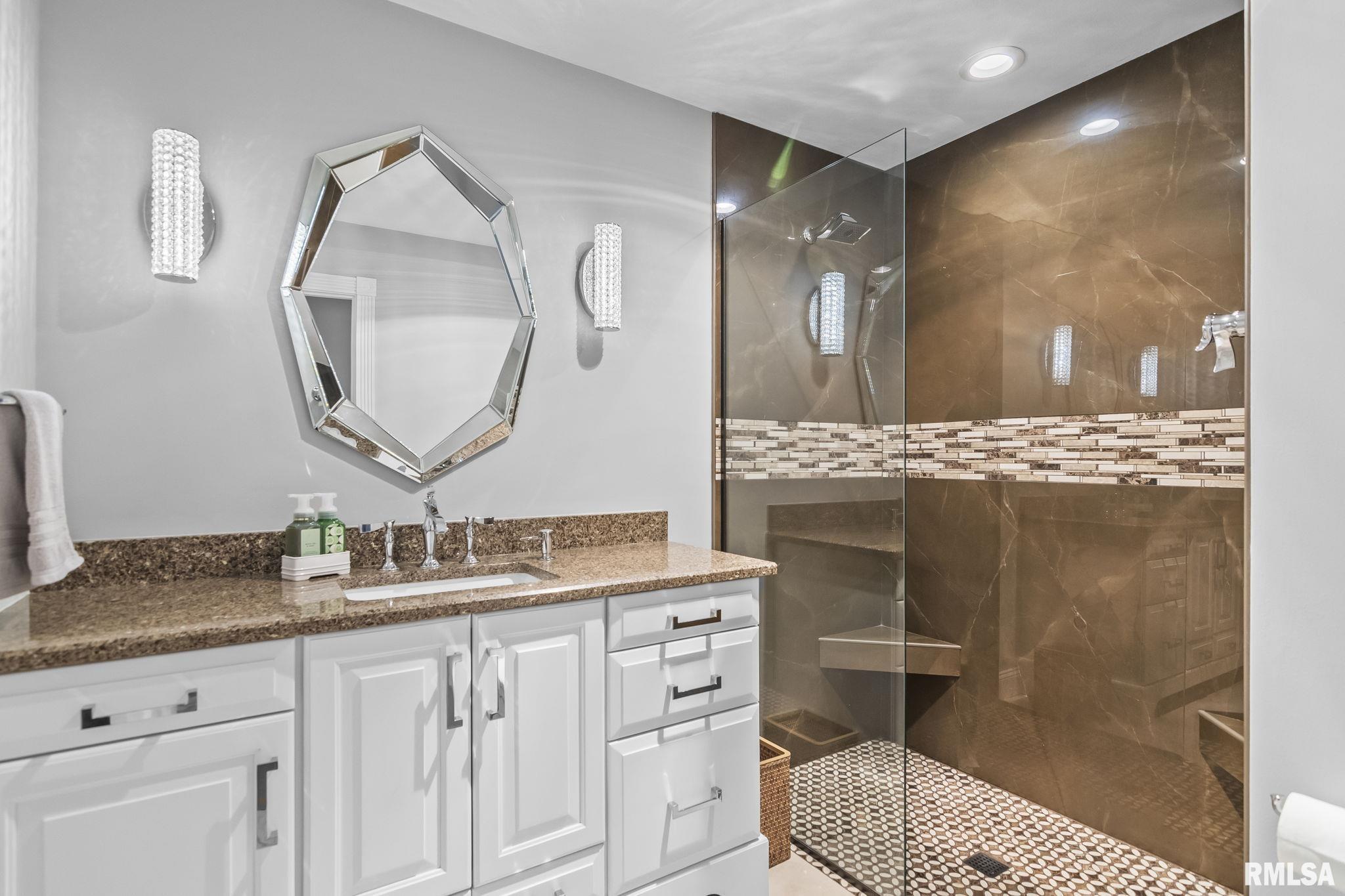 769 Pecan Point Road Petersburg, IL 62675 - Photo 36 of 90 Gallery Image 36