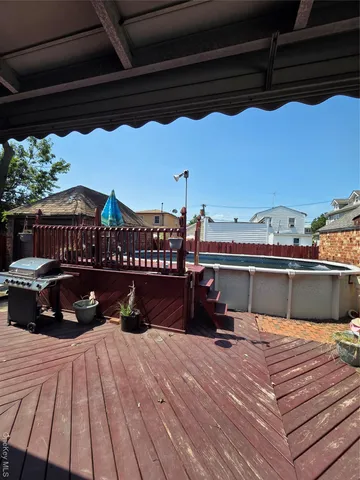 $915,000 | 158-30 96th Street | Old Howard Beach