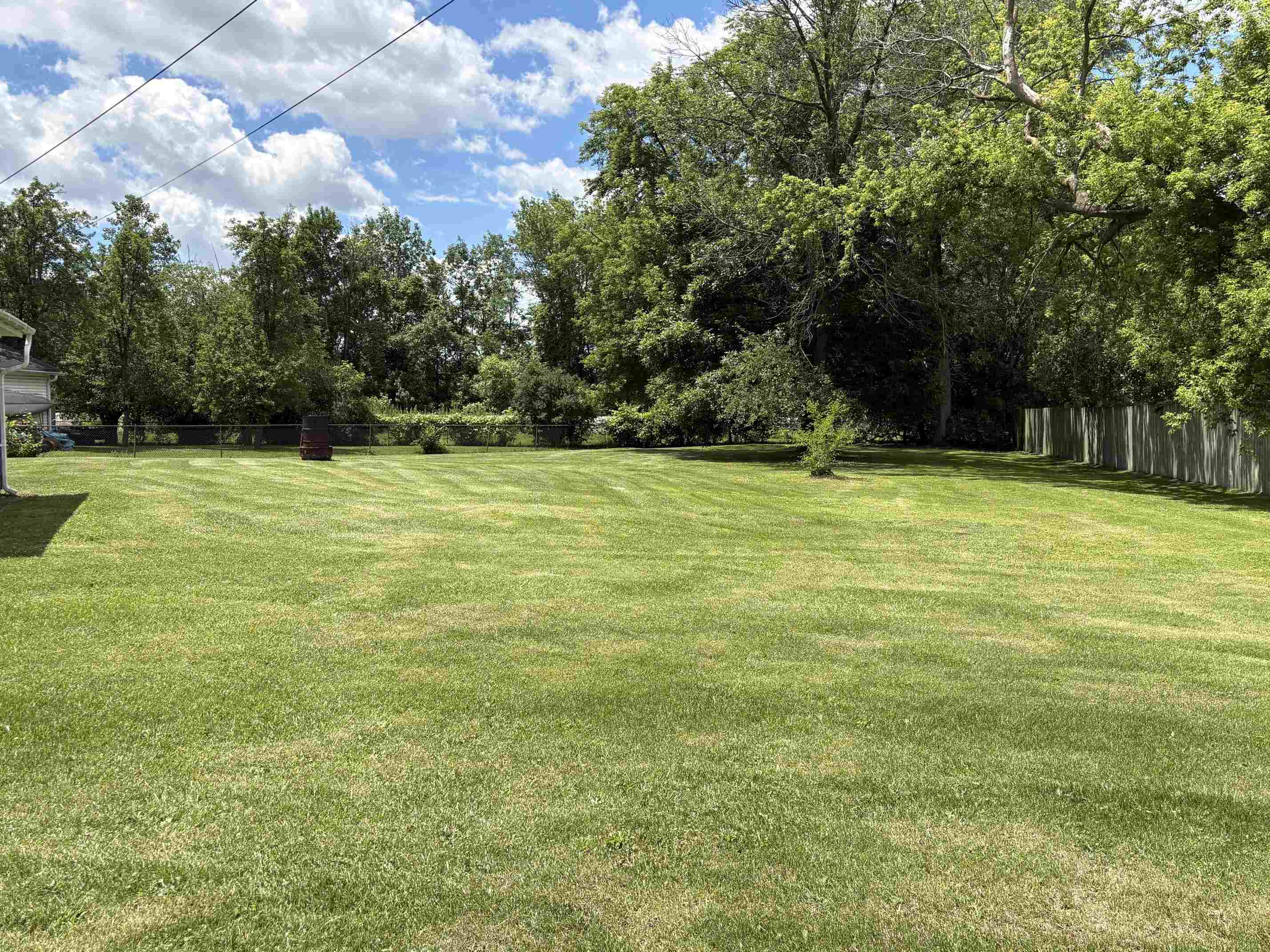 2816 Sarah Court Bay City, MI 48708 - Photo 4 of 27