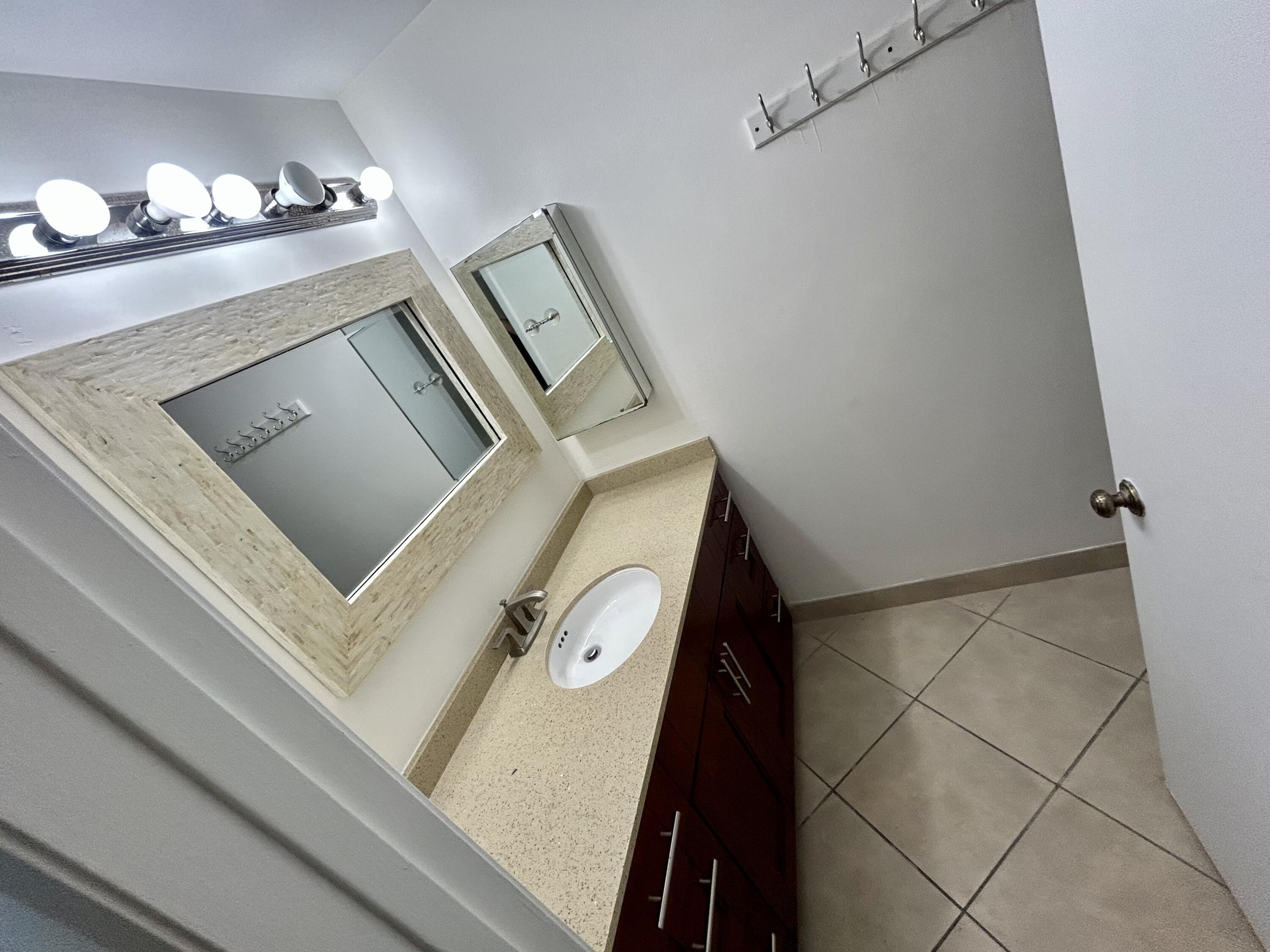 22822 Pinewood Court Boca Raton, FL 33433 - Photo 23 of 41 IMG_3938