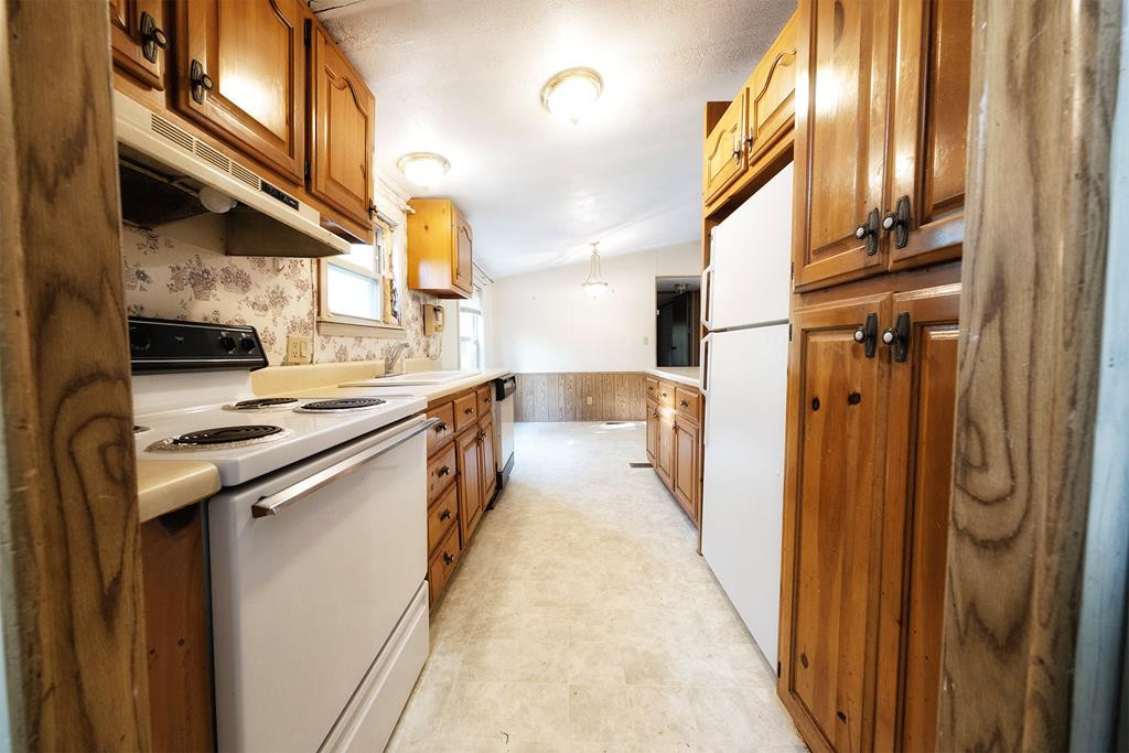 660 Mountain Top Road Marble, NC 28905 - Photo 9 of 20 kitchen