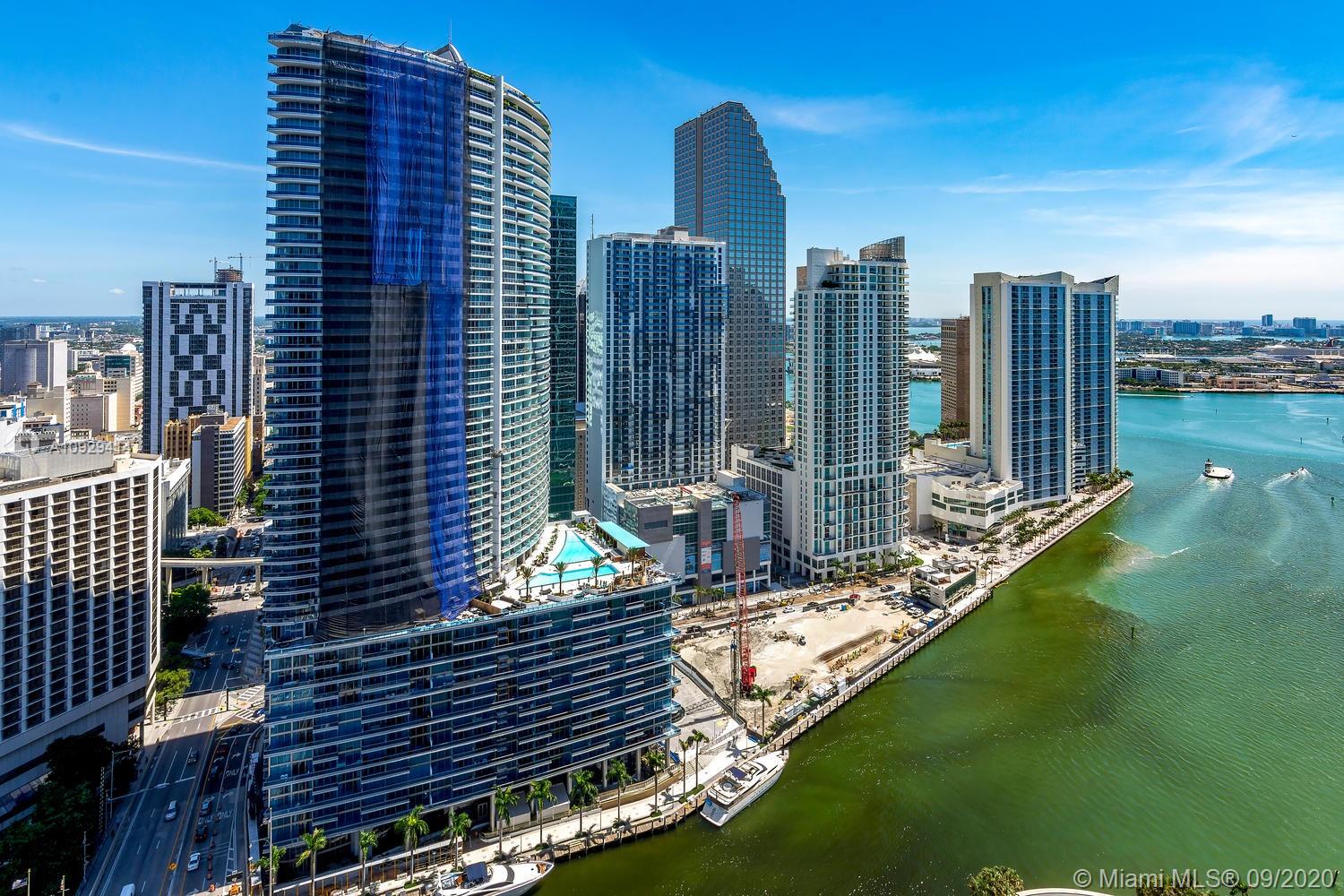 485 Brickell Avenue, Unit 3704 Miami, FL 33131 - Photo 2 of 65 Northeast view from 3704