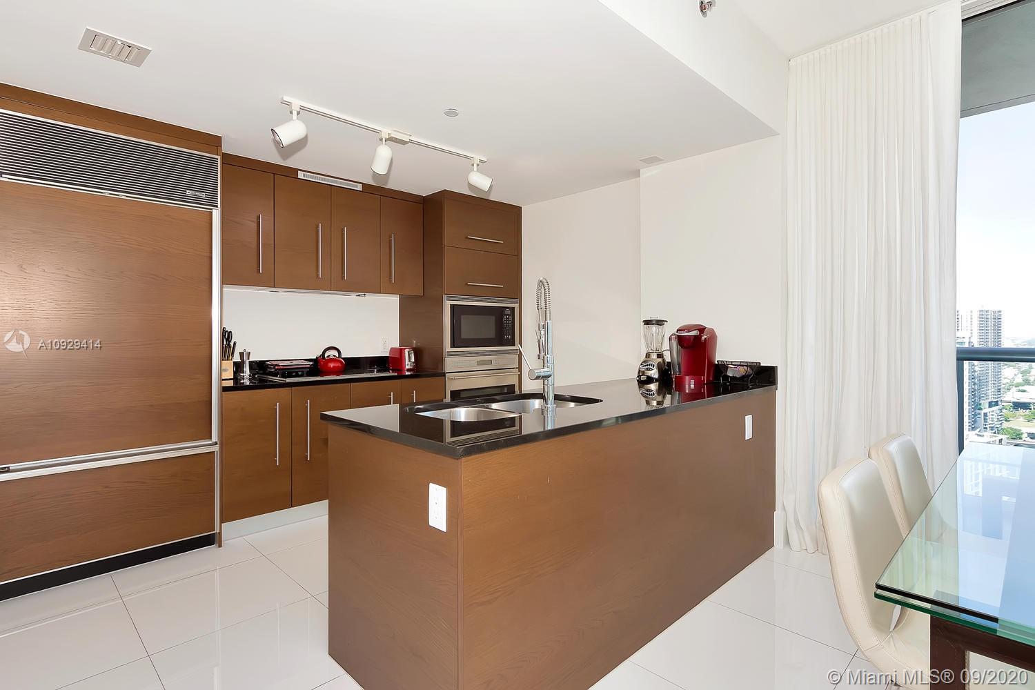 485 Brickell Avenue, Unit 3704 Miami, FL 33131 - Photo 17 of 65