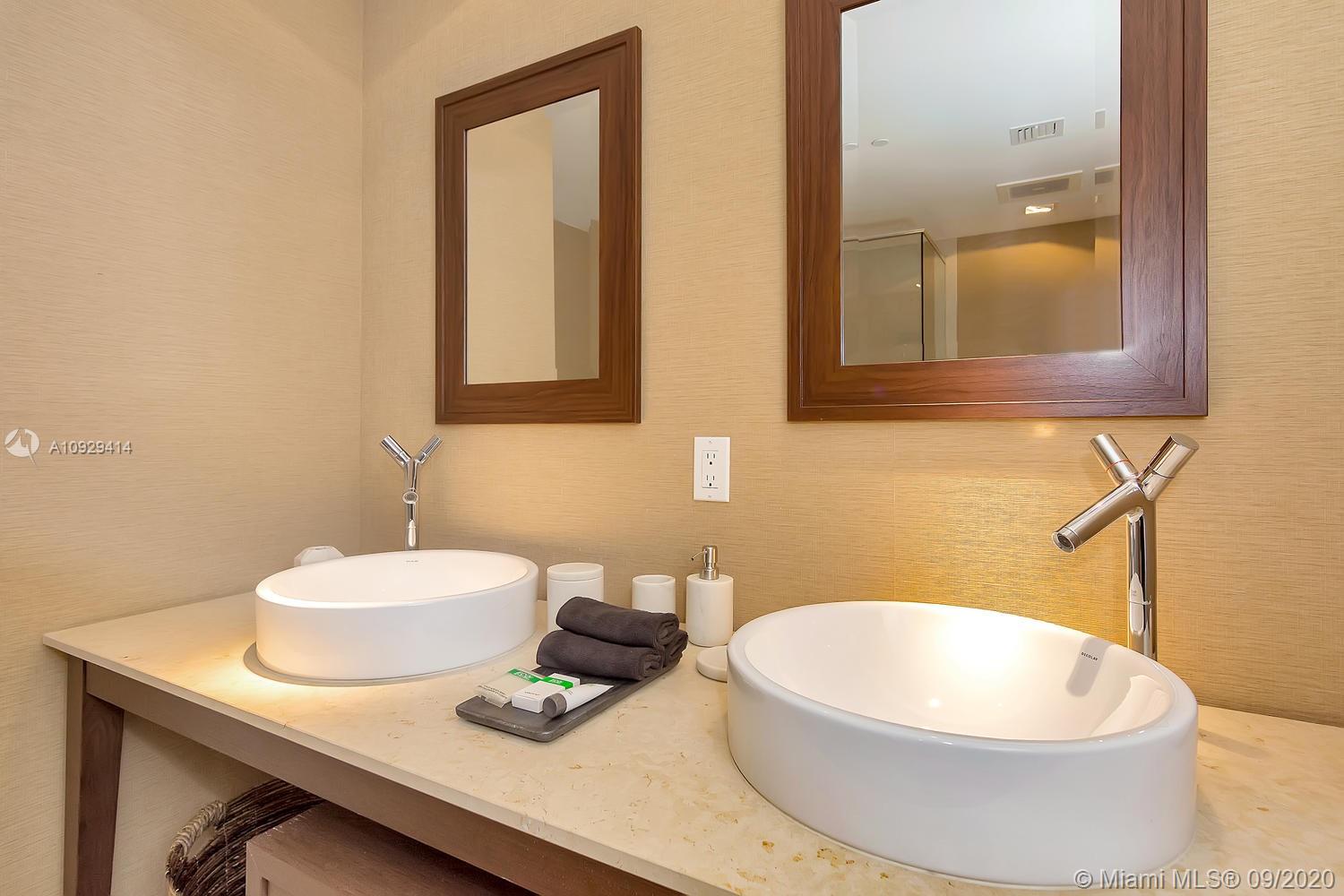 485 Brickell Avenue, Unit 3704 Miami, FL 33131 - Photo 33 of 65