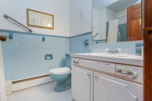 $615,000 | 105 Cornhill Road, Somerset, MA 02725