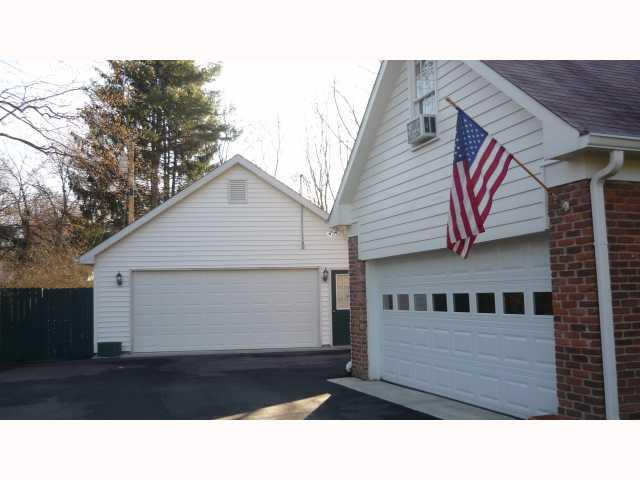 4205 Manning Road Indianapolis, IN 46228 - Photo 9 of 12 Gallery Image 9