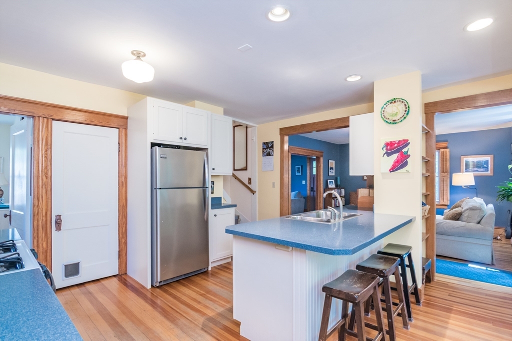 17 Florence Road Northampton, MA 01062 - Photo 11 of 42