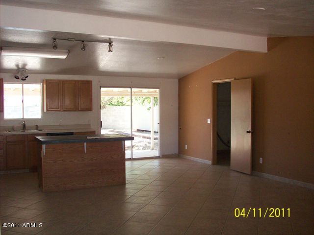 3243 West Massingale Road Tucson, AZ 85741 - Photo 2 of 8 Interior View