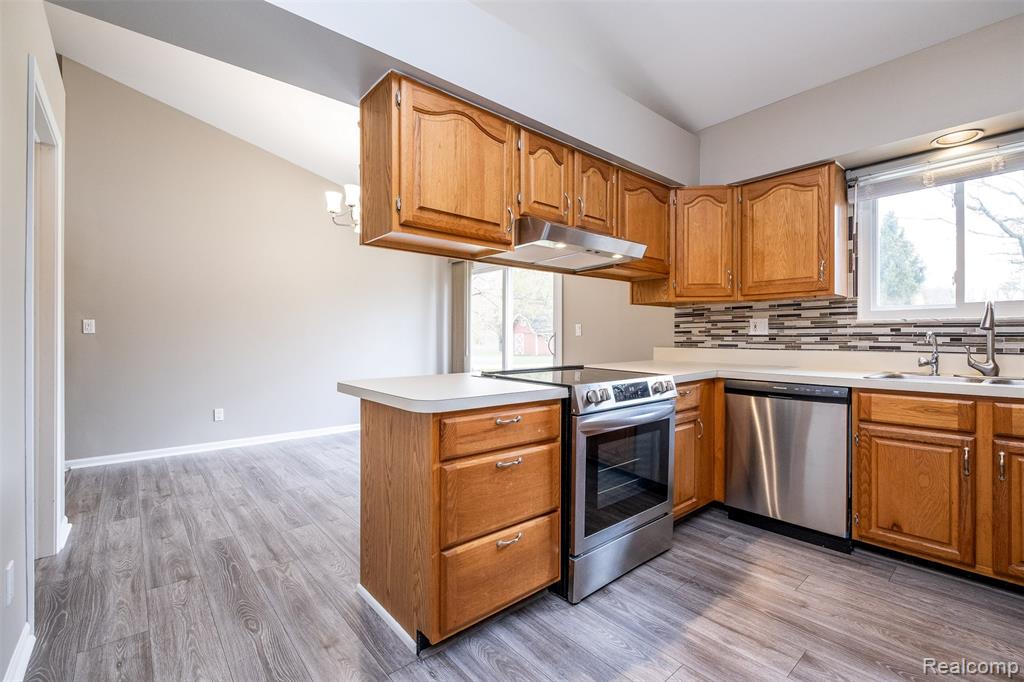 9416 South State Road Goodrich, MI 48438 - Photo 16 of 70 Gallery Image 16