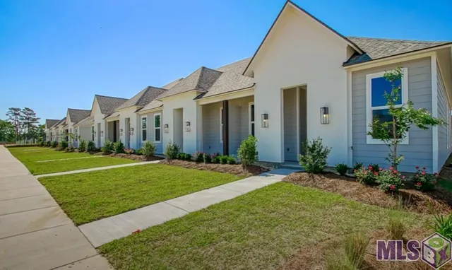 $249,990 | 16149 Chancel Avenue, Unit A2, Baton Rouge, LA 70816