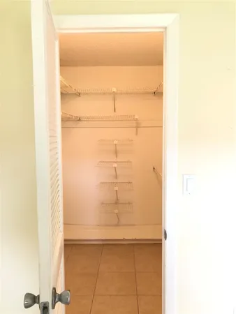 $1,475 | 8590 Sunrise Lakes Boulevard, Unit 106, Sunrise, FL 33322