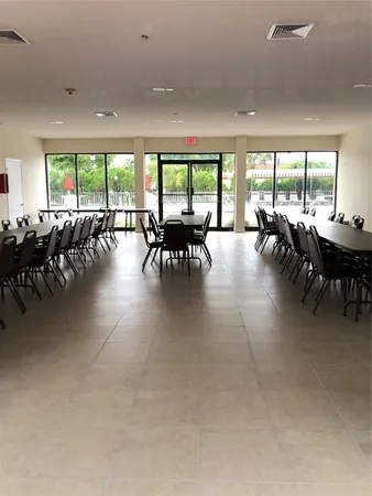 $1,475 | 8590 Sunrise Lakes Boulevard, Unit 106, Sunrise, FL 33322