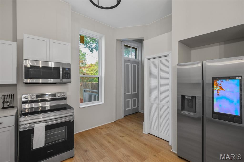 1725 Oregon Place St. Louis, MO 63104 - Photo 18 of 39