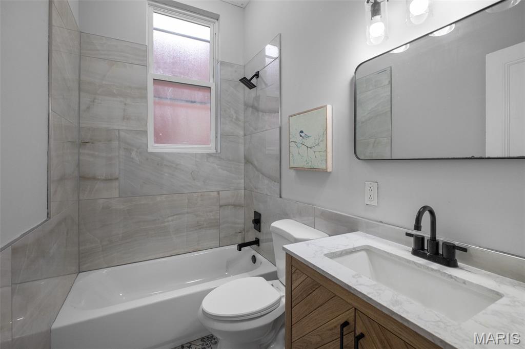 1725 Oregon Place St. Louis, MO 63104 - Photo 20 of 39