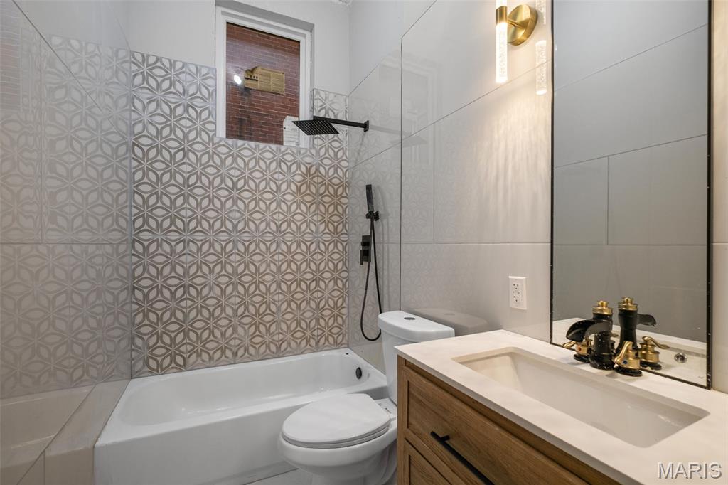 1725 Oregon Place St. Louis, MO 63104 - Photo 26 of 39