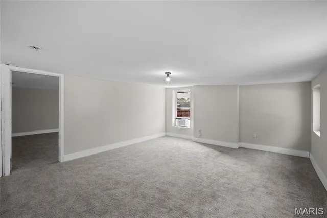 $375,000 | 1725 Oregon Place, St. Louis, MO 63104