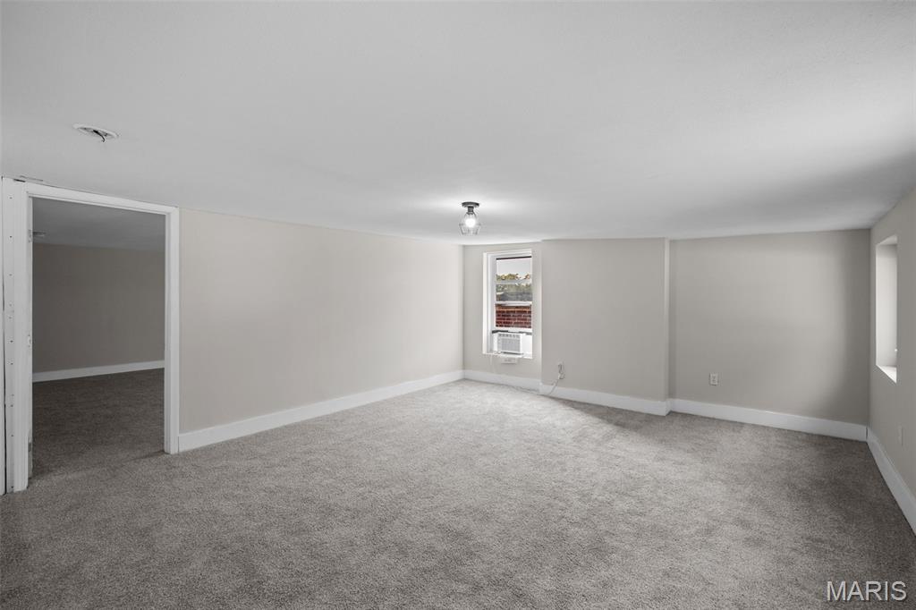 1725 Oregon Place St. Louis, MO 63104 - Photo 34 of 39