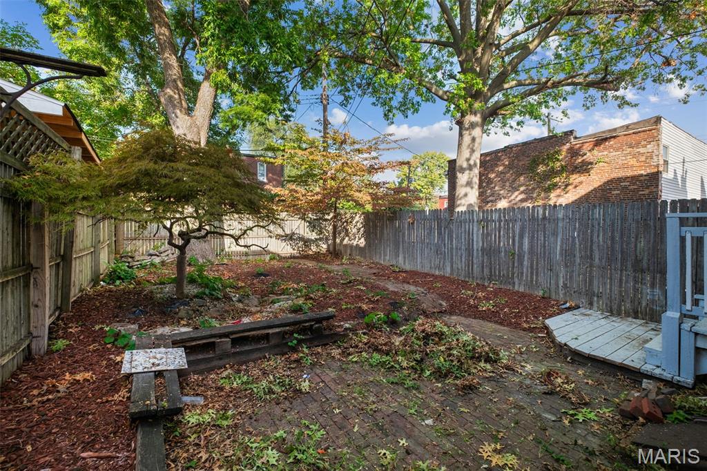 1725 Oregon Place St. Louis, MO 63104 - Photo 38 of 39