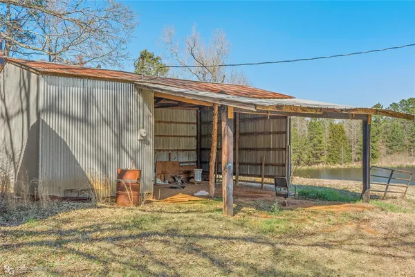 $265,000 | 203 Thomas Road, Athens, LA 71003