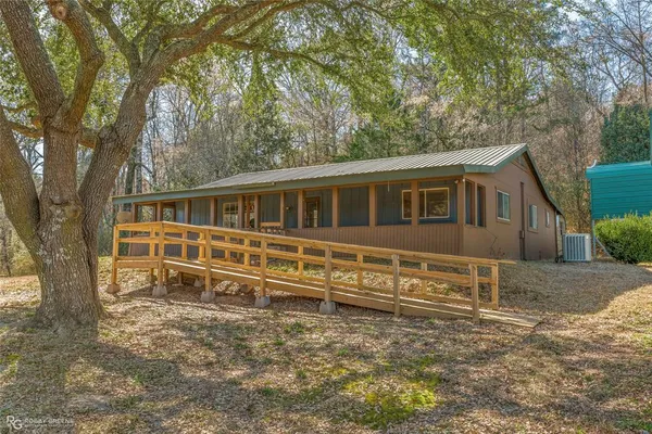 $265,000 | 203 Thomas Road, Athens, LA 71003
